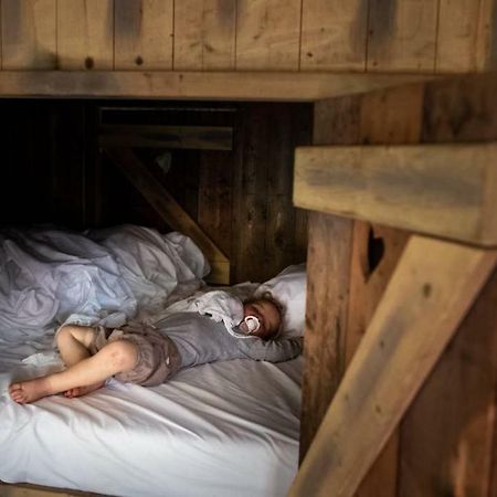 Hoeve De Pippert Hotel Ophemert Eksteriør billede